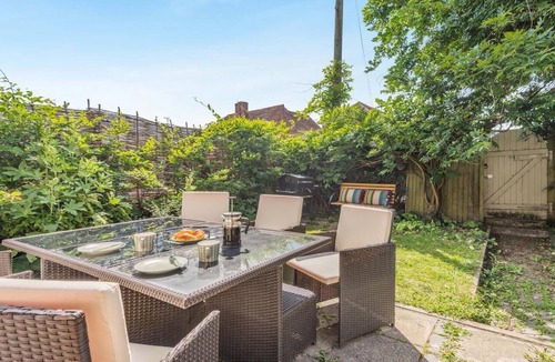 Bethersden Cottage | 4 Bed in Bethersden (oc-r44852)