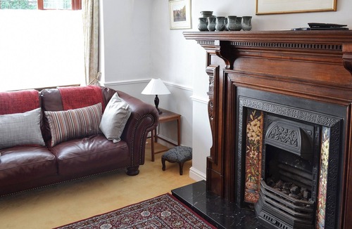 Lindale Cottage | 4 bedroom accommodation in Lindale, near Grange-over-Sands