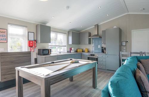 Raywell Ski Chalet | 4 bedroom accommodation in Raywell, Beverley