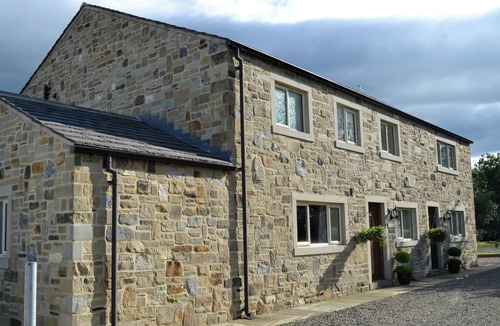 Clitheroe Cottage | 4 bedroom accommodation in Paythorne, near Skipton
