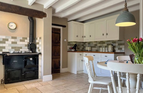 Tarporley Cottage | 4 bedroom accommodation in Tarporley