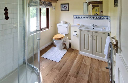 Warminster Cottage | 4 bedroom accommodation in Bishopstrow, near Warminster