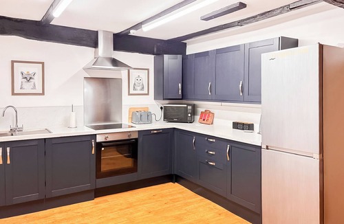 Skipton Apartment | 4 bedroom accommodation in Skipton