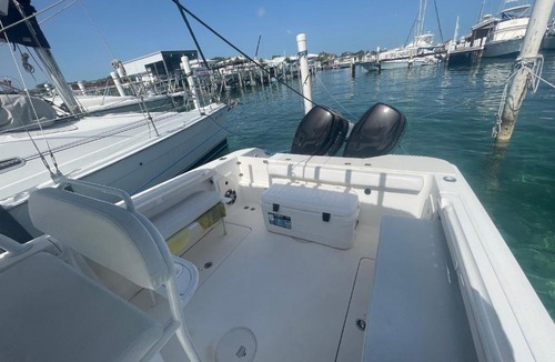 Nassau Boat Rental | 4 Island Boat Tour