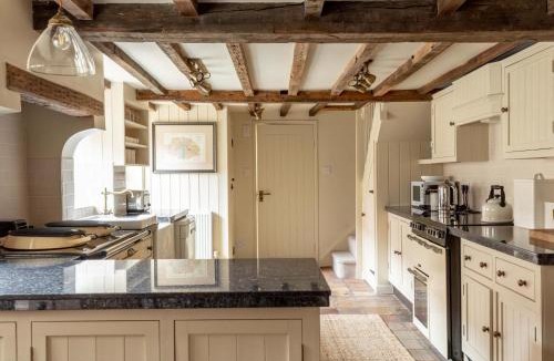 Wighton House | 5 Bed in Wighton oc-2179
