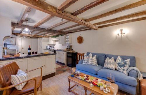 Wighton House | 5 Bed in Wighton oc-2179