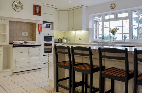 Harvington Cottage | 5 bedroom accommodation in Abbots Salford, near Stratford-upon-Avon