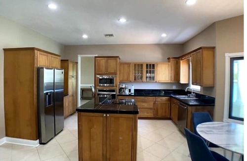 Bahamia West House | 6br/5b Beautiful Waterfront Lux Home w/Ocean View