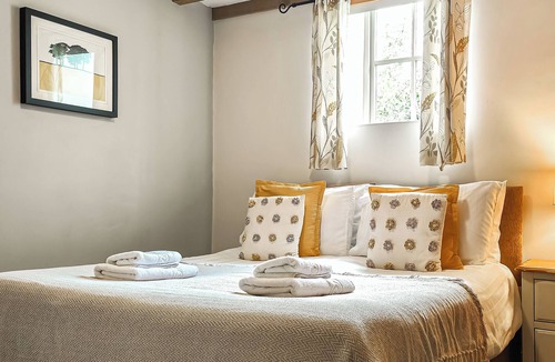Bradbourne Cottage | 7 bedroom accommodation in Bradbourne, near Ashbourne