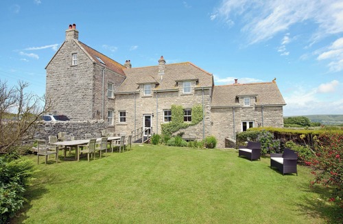 Langton Matravers Cottage | 7 bedroom accommodation in Acton, near Langton Matravers