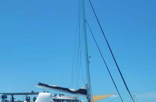 Jimmy Hill Boat Rental | 8-cabin sailing yacht in delightful Exuma for your getaway
