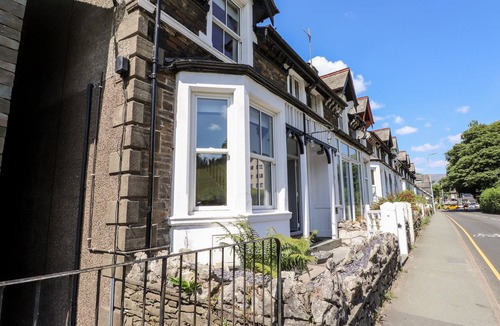 Ambleside Cottage | 8 WATERHEAD TERRACE, family friendly in Ambleside