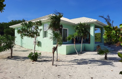 Port Howe Villa | 9 Acres of Pure Bahamas