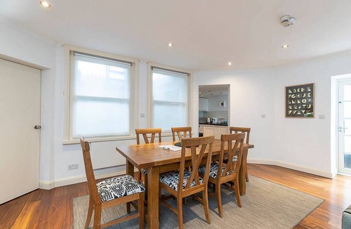 Courtfield Apartment | 98 m² Apartment ∙ 2 bedrooms ∙ 4 guests