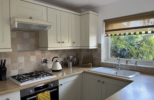 Poole House | A beautifully presented one bed house, just five minutes from Poole Quay