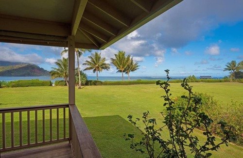 Hanalei House | A charming beachfront oasis on the famous Hanalei Bay
