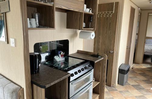 Blackpool Other | A fully equiped caravan Marton mere haven