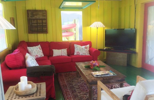 Orange Creek Cottage | A Home On The Beach For The Two Of You As Well As Your Kids And Your Pet