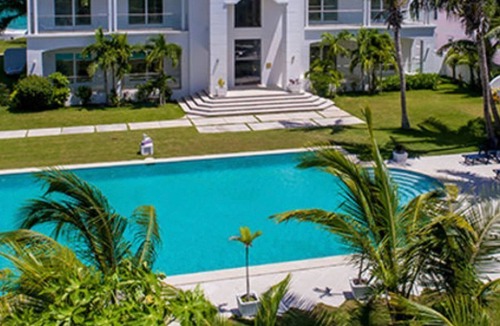 Westwind Apartment | A LOVELY New Beachfront Listing in The Bahamas! 2W