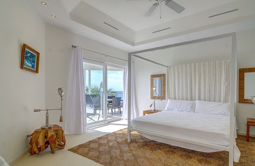 Westwind Apartment | A SCENIC New Beachfront Listing in The Bahamas! 3W