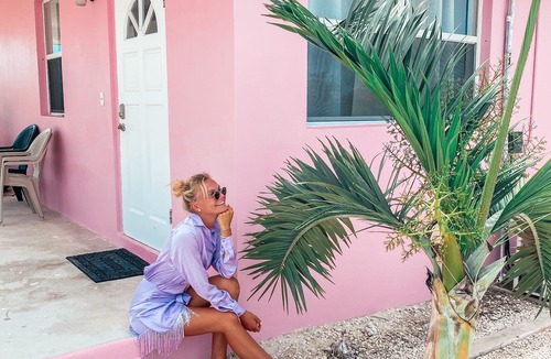 William's Town Villa | A Slice Of Tropical Paradise