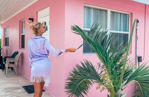 William's Town Villa | A Slice Of Tropical Paradise