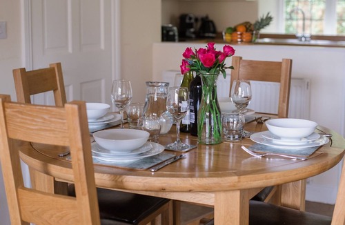 Winchcombe Cottage | A sudeley castle cottage that sleeps 6 guests in 2 bedrooms