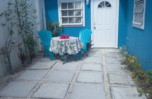 Adelaide Cottage | A tiny piece of Paradise on earth.