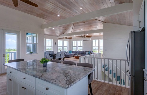Hope Town House | A ViewFaDayz - Brand New Pool Home