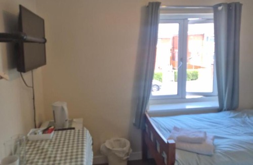 Wrexham House | ACCOMADATION WREXHAM