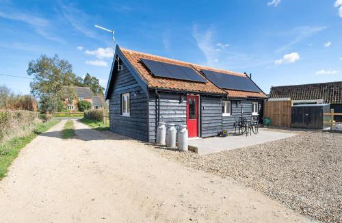 Diss House | Alberts Dairy