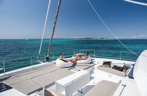 Staniel Cay Boat Rental | All inclusive Luxury Sailing Charter Catamaran With Crew 4 bedrooms 8 guests.