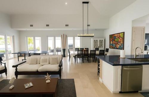 Alice Town House | Amamare Waterfront Villa | Pool + Private Dock
