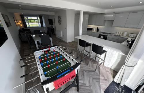 Aylesbury House | Amora Stays