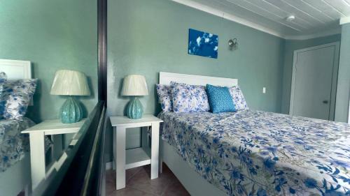 Rolle Town Cabin | Andros Waterside Retreat