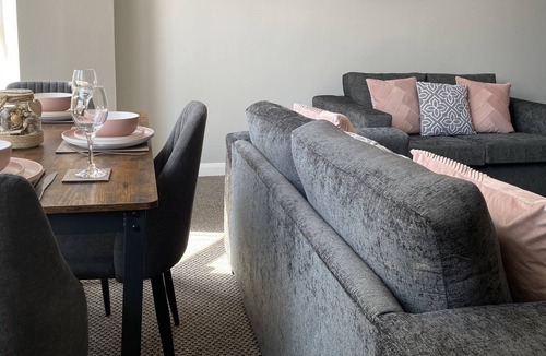 South Shore Apartment | Apartment 2 @ Blackpool Sleepover