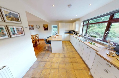 Godshill Other | Arniss Farmhouse in the New Forest