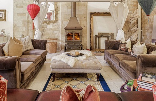 Mangotsfield House | Artisan Hall: 4BD Stunning Grandeur in Cotswolds