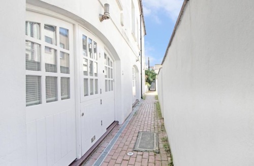 Brighton City Centre Apartment | Artist Studio | By My Getaways
