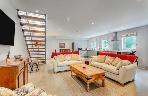 Martin House | Ash Hill - Uk36199