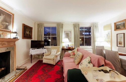 Chelsea Apartment | Attractive Chelsea apartment for four