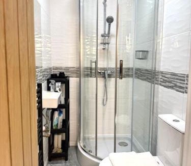 Custom House House | Auracasa Monarch Suites