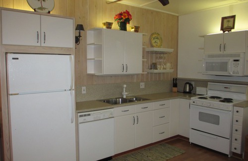 Man O War Cay Apartment | Available! - Man O War Cay with dock slip