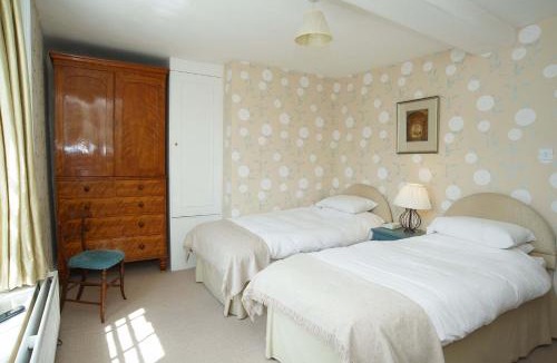 Mere Bed & Breakfast | B&B Castleton House