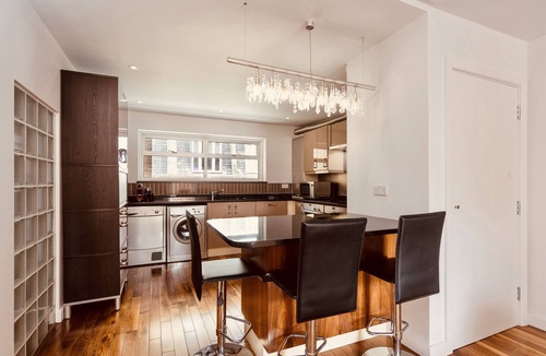Bryanston and Dorset Square Apartment | Baker Street W1u6ps designers air conditioned home