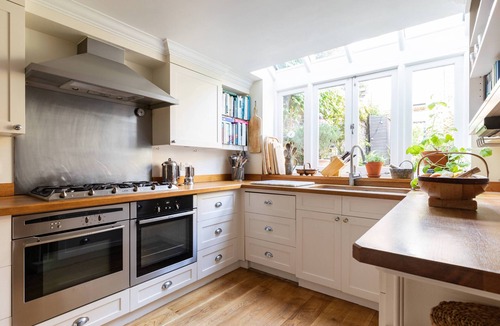 Lancaster Gate House | Bark Place III - Four Bedroom House, Sleeps 7