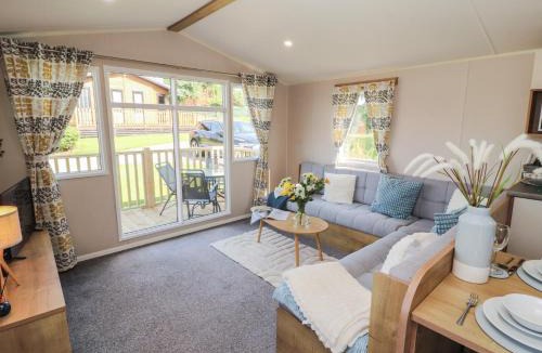 Carnforth House | Barney's Retreat - Docker Park Farm