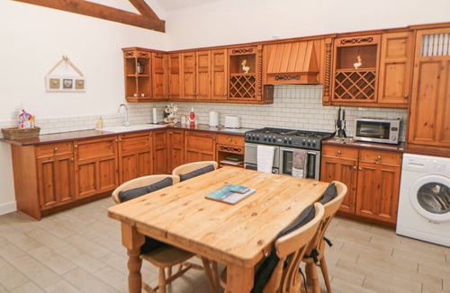 Foxt Cottage | Barnfields Holiday Cottage