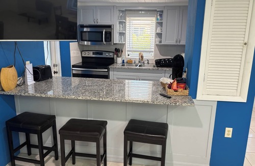 Staniel Cay Cottage | Bayview Cottage