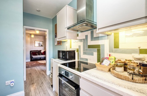 Margate Apartment | Beach, Dreamland, Restaurants Nearby- Sunny Garden